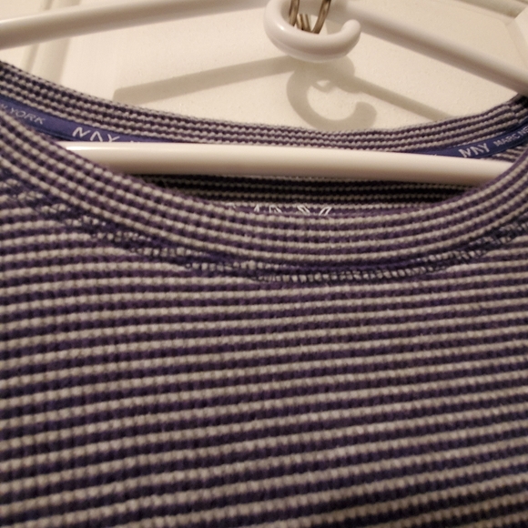 Layered Blue Striped Top - Picture 5 of 5